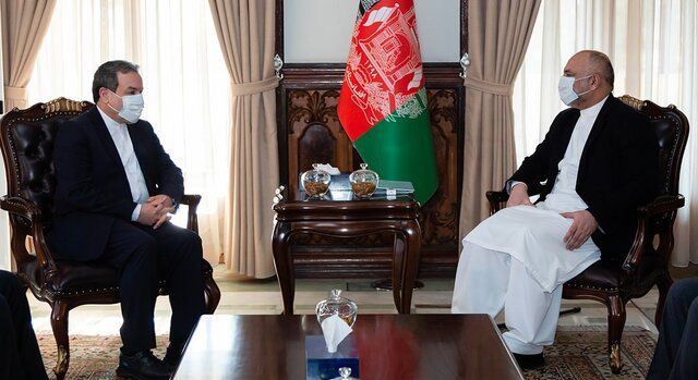 دیدار عراقچی با وزیر امور خارجه افغانستان