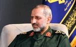 لحظه وداع سردار سید مجید موسوی با رهبر شهید + عکس