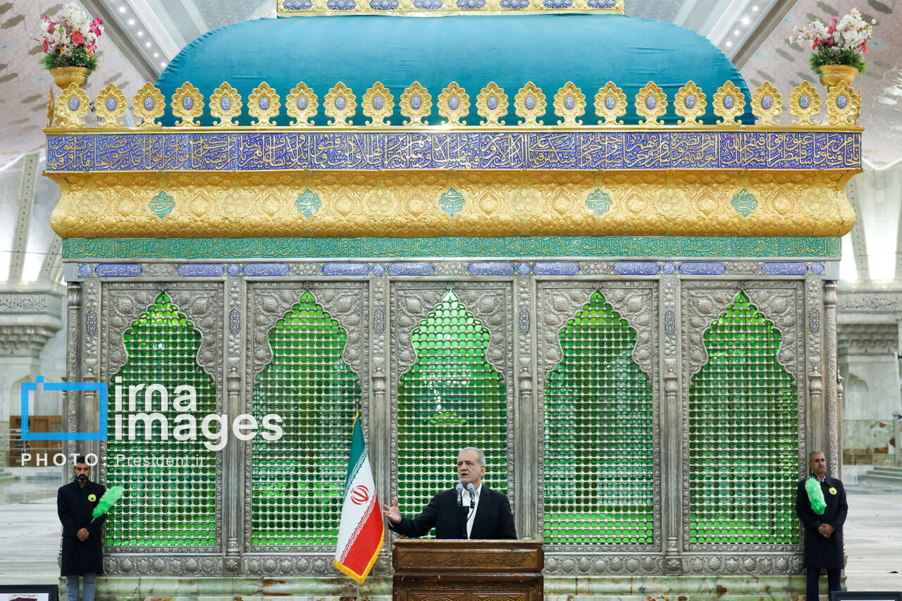 پزشکیان: رضایت یک عده خواص سودی نخواهد داشت/ حق نداریم حق هیچ انسانی را نادیده بگیریم