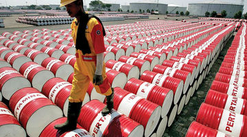 عامل روسی ثبات قیمت نفت