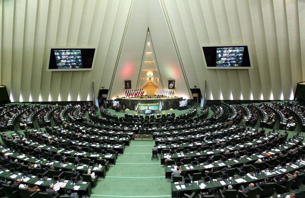  الزام همه دستگاه‌ها به هماهنگی و همکاری با وزارت امور خارجه 