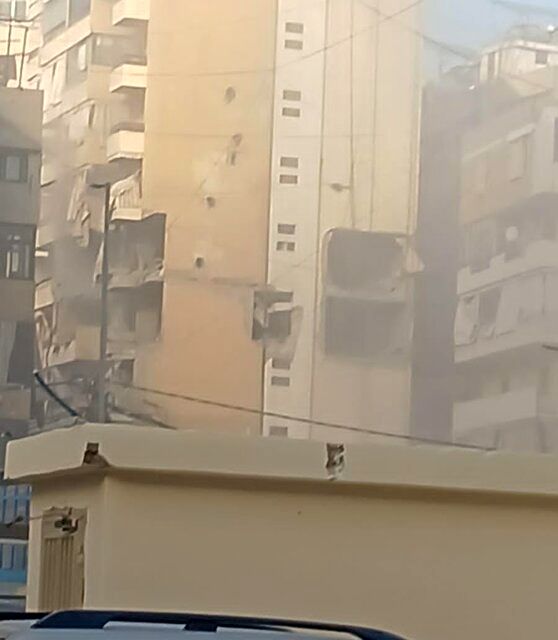 تلاش اسرائیل برای ترور ابوعلی الطباطبایی / رژیم صهیونیستی یک آپارتمان مسکونی در لبنان را هدف قرار داد + عکس 2