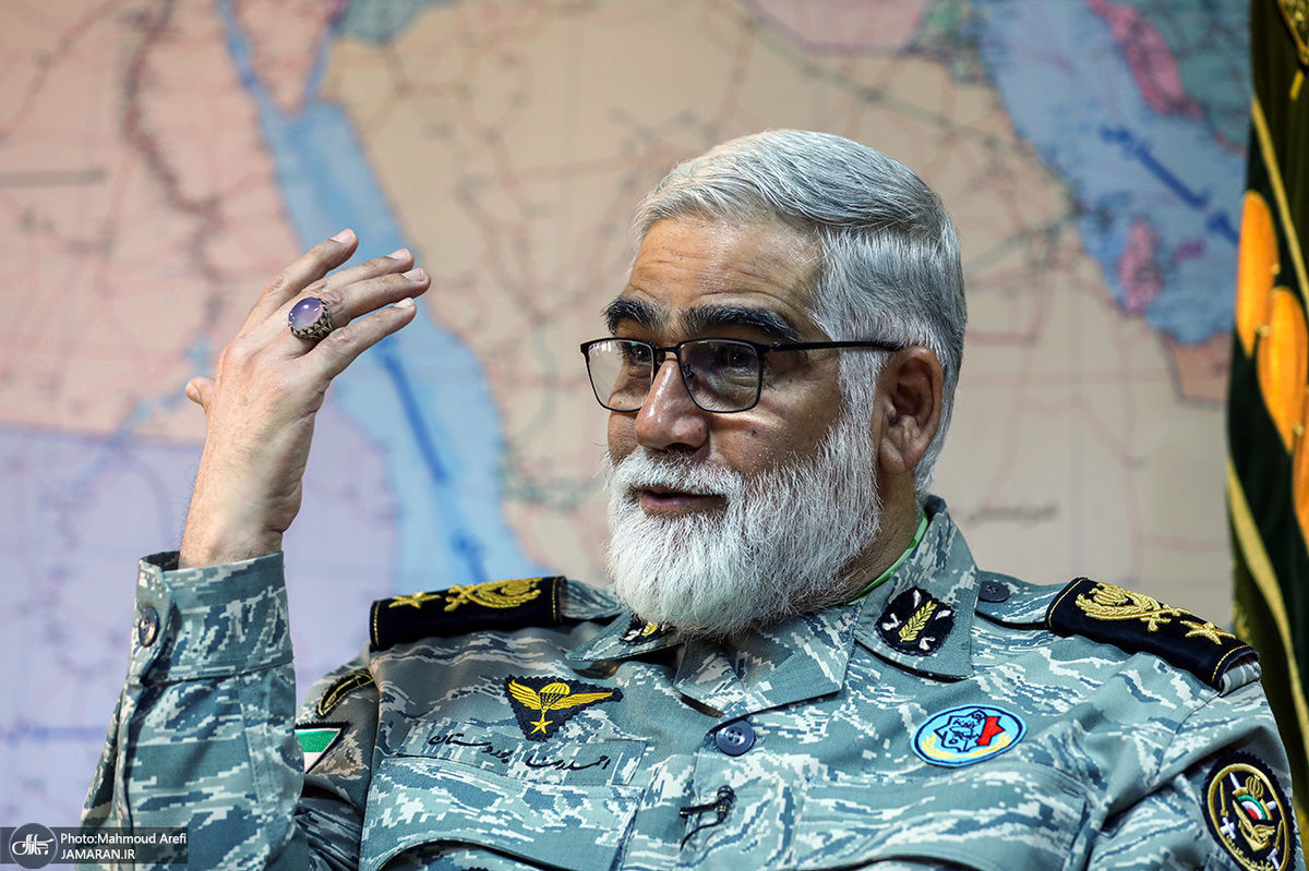 خط و نشان رئیس مرکز مطالعات راهبردی ارتش برای دشمنان/ دست ما پر است