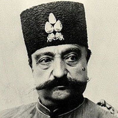 شباهت عجیب نوه دختری ناصرالدین شاه با پدربزرگش+عکس