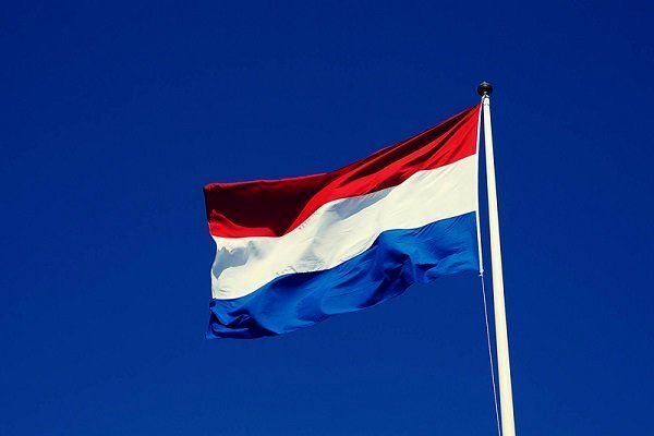 دولت هلند استعفا می‌کند