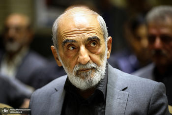 حسین شریعتمداری سرنوشت ترامپ را پیش بینی کرد