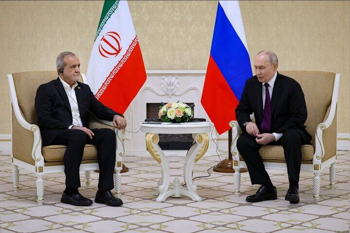  پزشکیان در دیدار با پوتین، پیامی برای ترامپ ارسال کرد؟ 