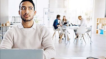 چگونه غریزه شایعه‌سازی در دورکاری را مدیریت کنیم؟