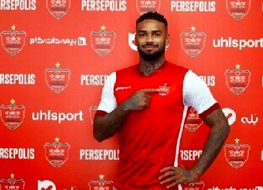  تصویری از لوکادیا به همراه زنان پرسپولیسی