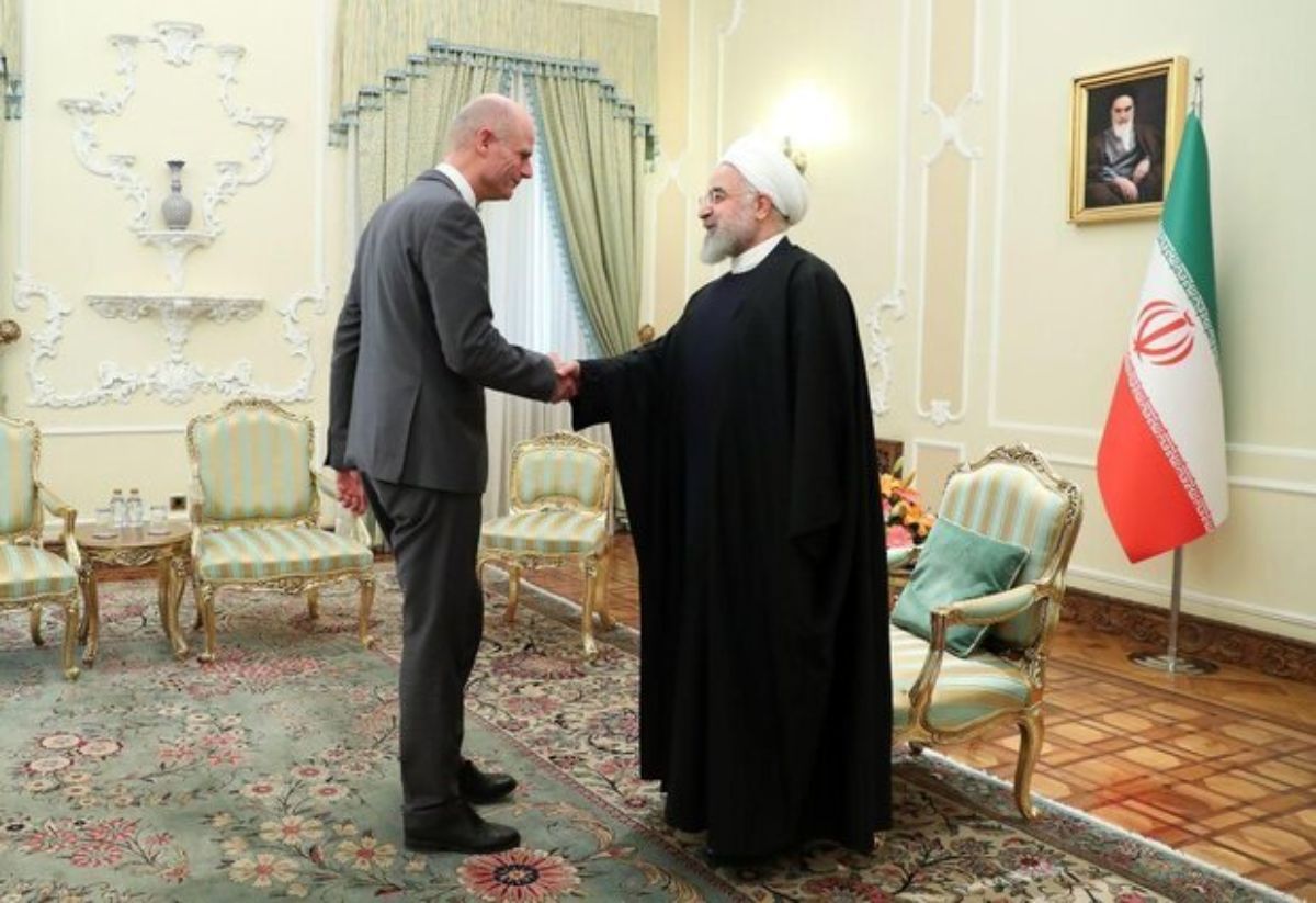 عکسی از دیدار حسن روحانی با وزیر خارجه هلند