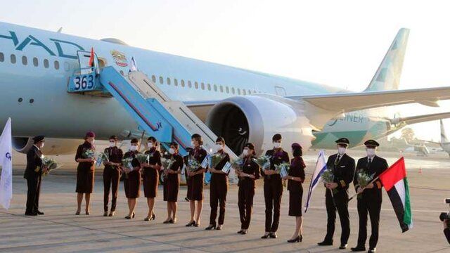 ورود اولین پرواز تجاری امارات به فرودگاه تل آویو