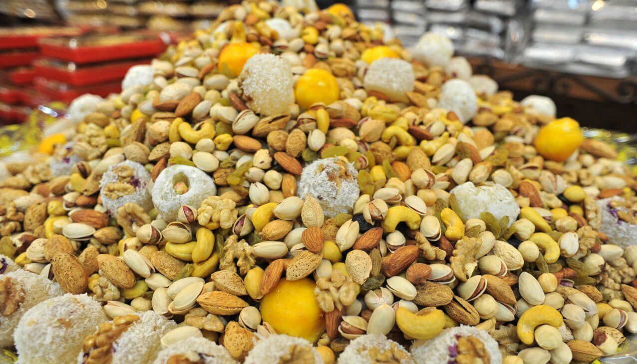 قیمت آجیل شیرین برای شب یلدا اعلام شد+ فیلم