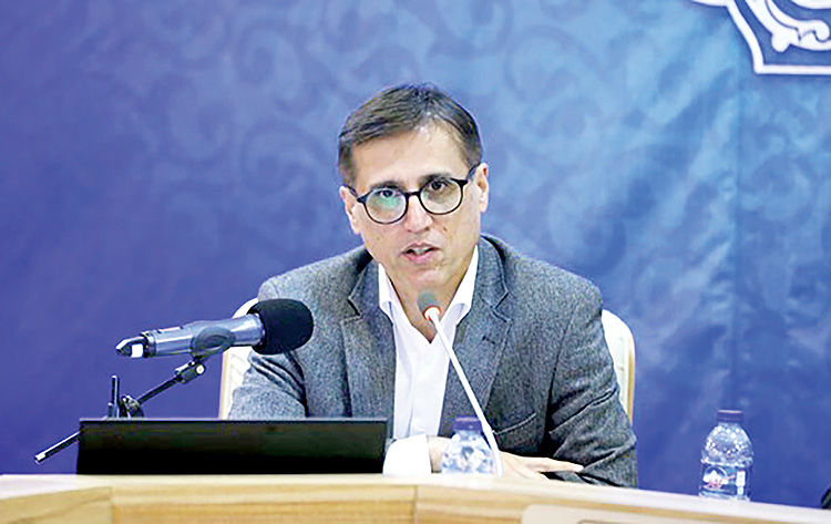 تدوین برنامه‌های راهبردی برای بهبود اقتصاد استان‌ها