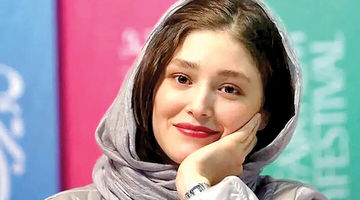 فرشته حسینی به صحنه می‌آید
