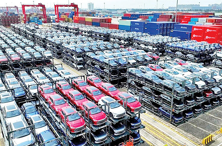 تمدید ورود موقت خودروهای سواری تا پایان آذر