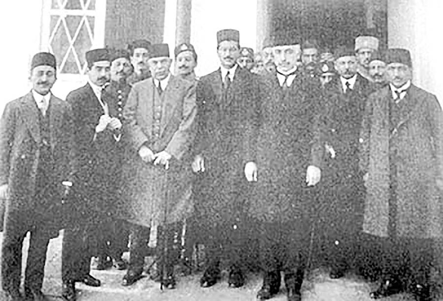 برکناری وثوق‌الدوله 