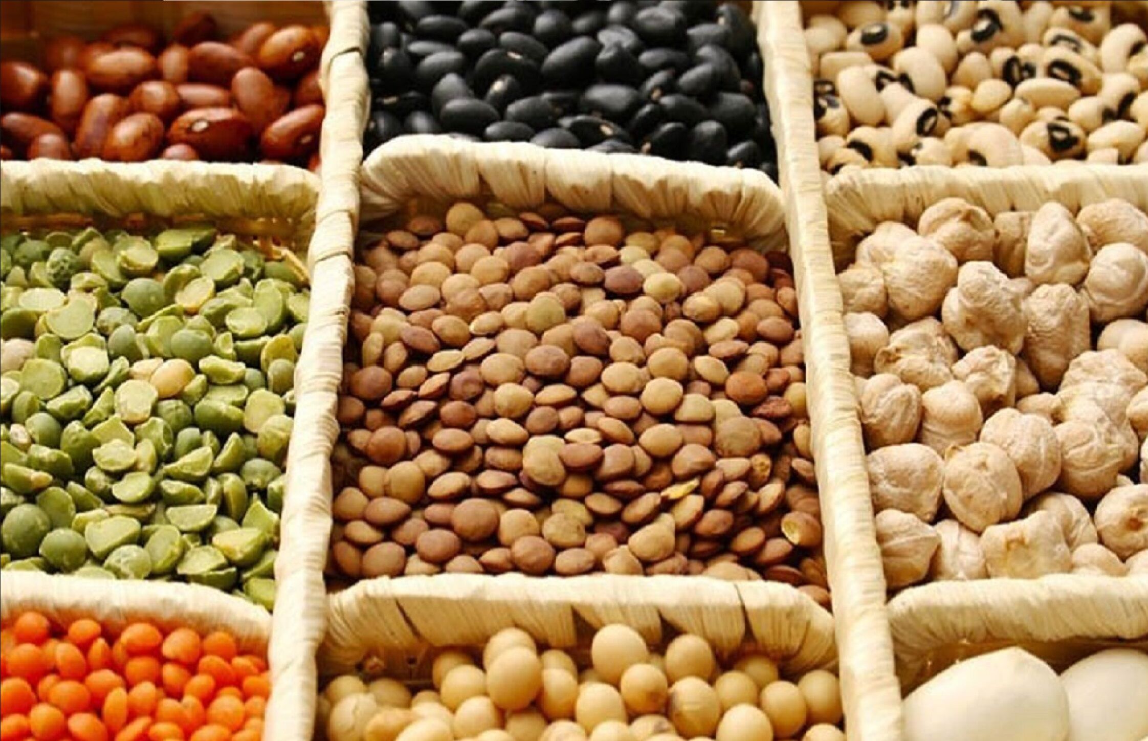 آغاز ثبت سفارش برای واردات ۳۷ هزارتن حبوبات 
