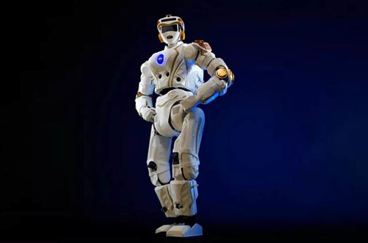 ناسا روی روبات‌های انسان‌نما سرمایه‌گذاری می‌کند