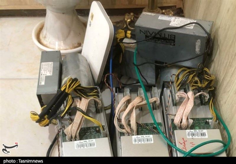 استخراج ۳ بیت کوین در بورس تهران با ماینرهای غیرمجاز