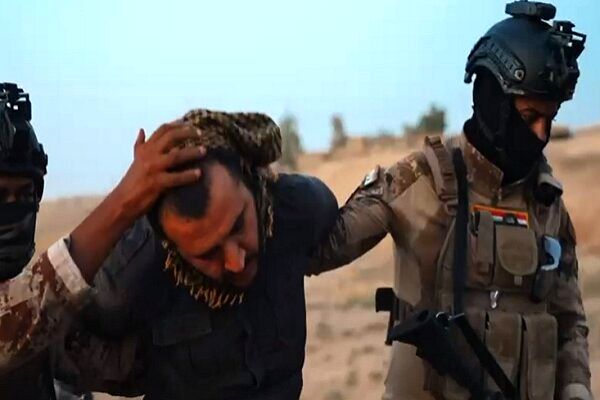لحظه دستگیری سرکرده خطرناک داعش+ فیلم