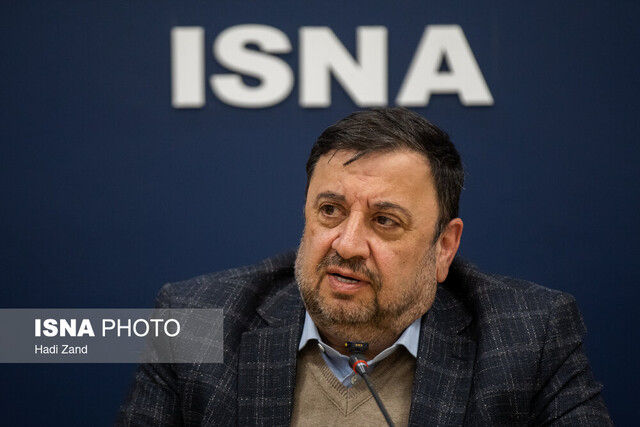 مخالفت فیروزآبادی با اینترنت طبقاتی/ مقابله با مافیای فیلترشکن پیچیده نیست/اینترنت جزو لوازم زندگی امروز است