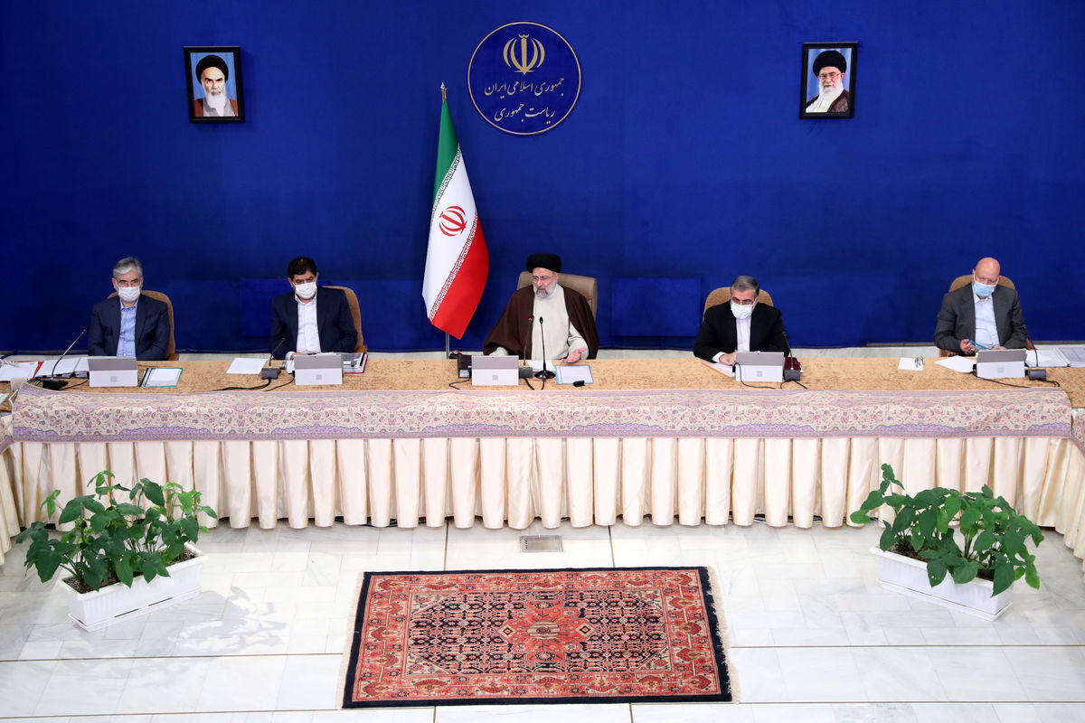 رمز گشایی از توئیت بانک مرکزی/ تبدیل یارانه دلاری به ریال کمرنگ شد ؟