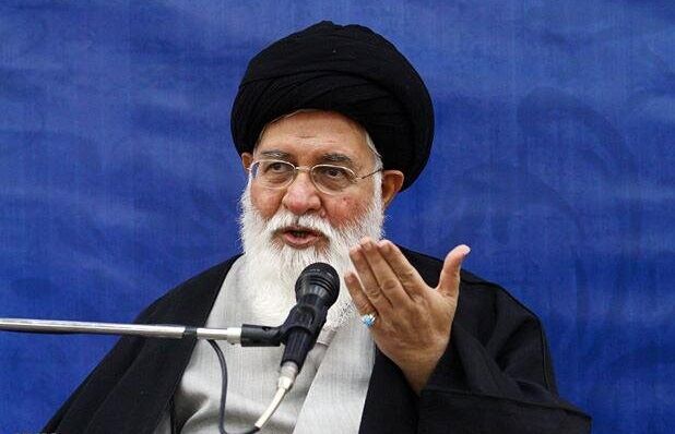 علم الهدی: مردم در برابر تمام مشکلات معیشتی مقاوم اند؛ همه این‌ها زمینه‌ساز ظهور امام زمان است