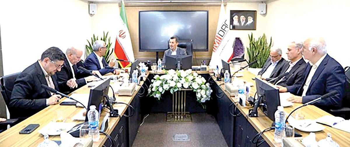 دولت به‌دنبال حل چالش‌های زنجیره فولاد