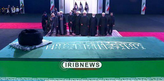 لحظات سوگواری بیت رهبر شهید بر پیکر ایشان؛ از بغض وزیر کشور تا بهت حدادعادل +تصاویر