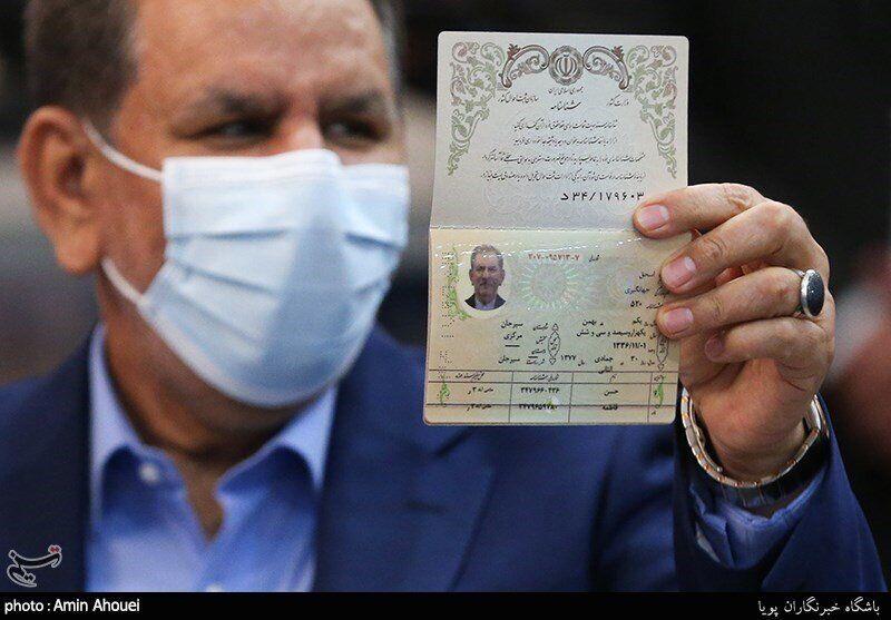 حضور چهره‌های برجسته در آخرین روز ثبت نام انتخابات 1400