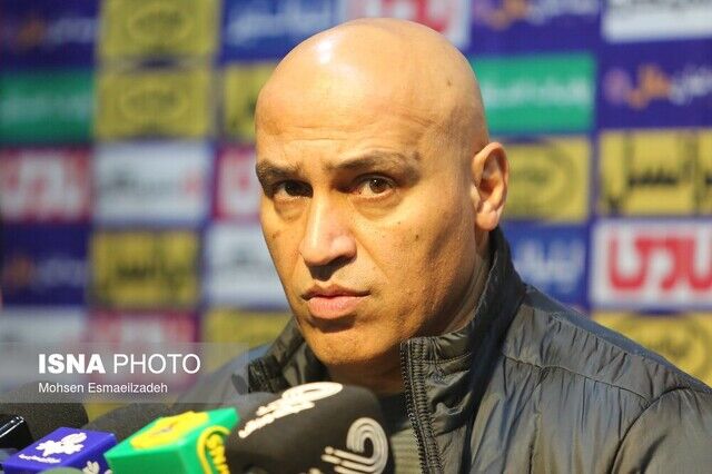 منصوریان: این رسم مشتی‌گری  و معرفت نبود