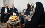 دیدار پزشکیان با خانواده شهید مسیحی در شامگاه ولادت حضرت عیسی (ع)