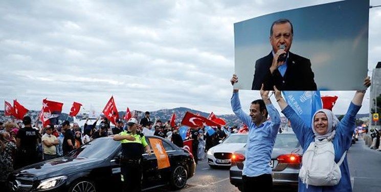 پیشتازی اردوغان در نظرسنجی پیش از انتخابات سراسری ترکیه