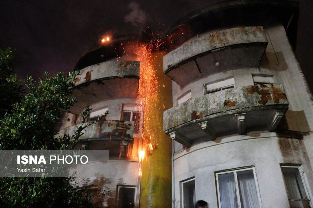 آتش‌سوزی در هتل ایران بندر انزلی + فیلم