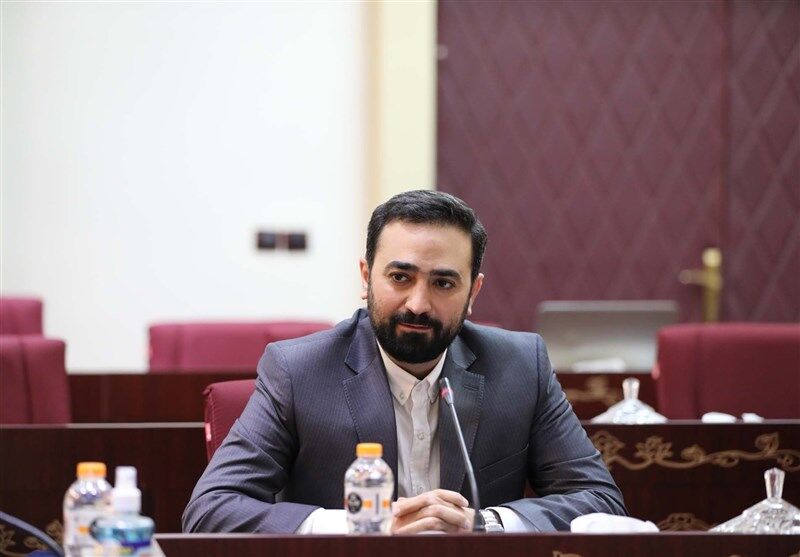استعفای یامین پور از وزارت ورزش و جوانان + عکس