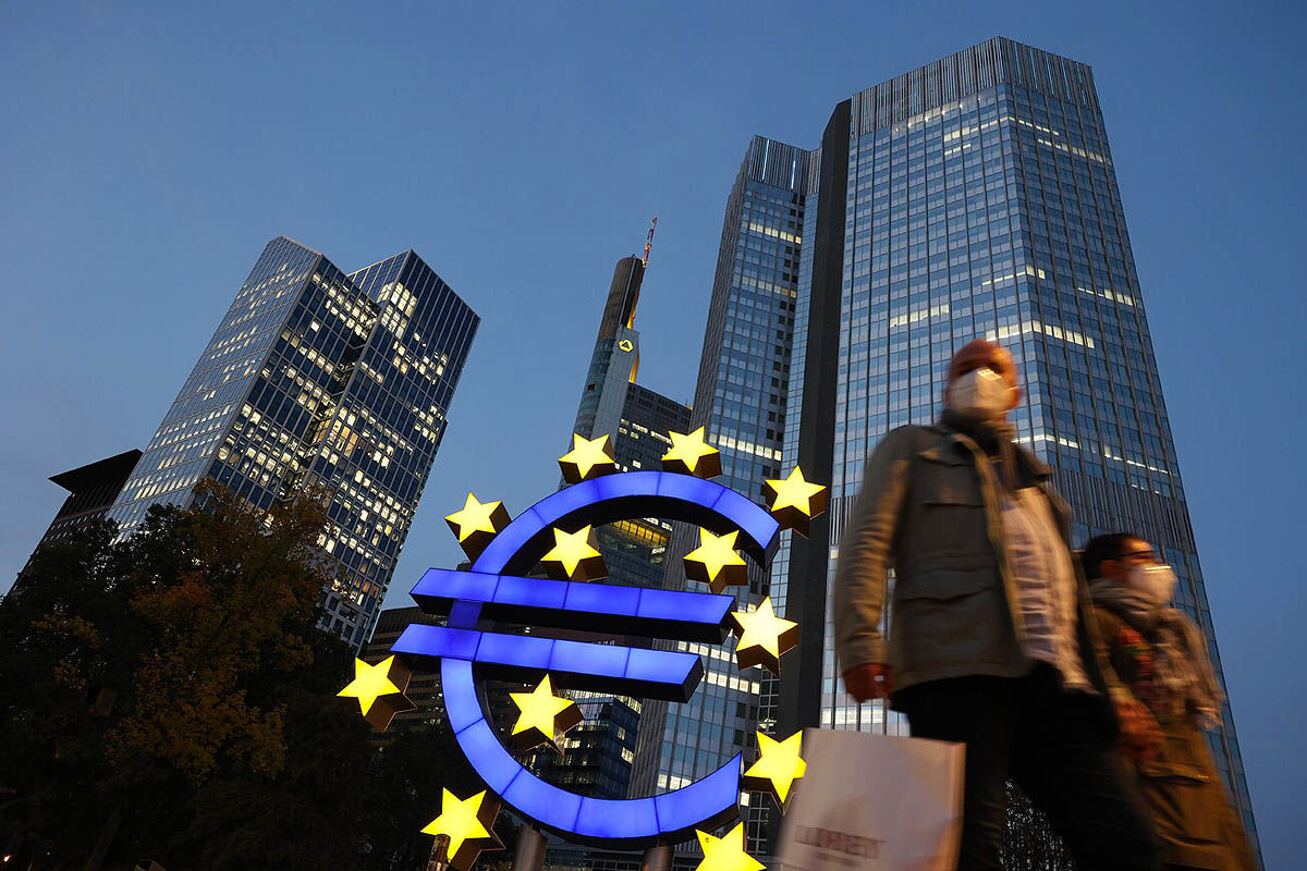 بدبینی مصرف‏‏‌کنندگان منطقه یورو به روند اقتصادی