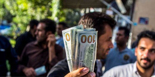 ‌میرتاج الدینی:خبری از تلاطم شدید بازار ارز  سال‌های گذشته نیست