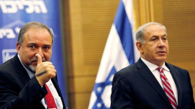 لیبرمن خطاب به نتانیاهو: به خانه‌ات برگرد‍!