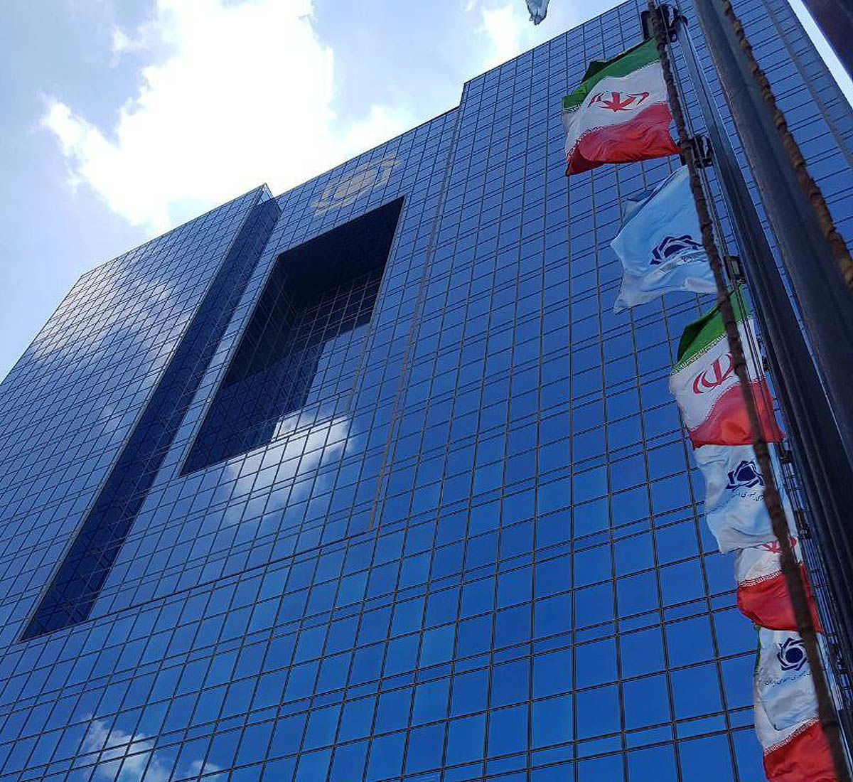 تامین ارز واردات به 22.5میلیارد دلار رسید