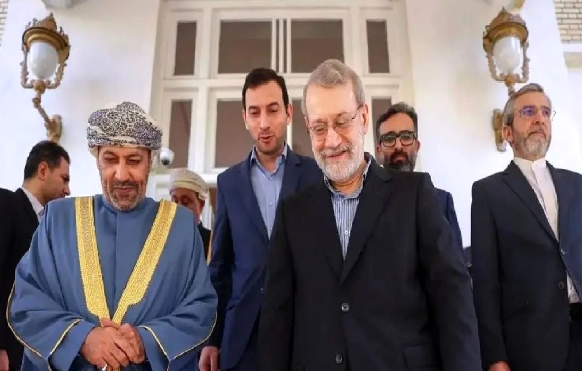 زمان پخش مصاحبه علی لاریجانی با شبکه‌ الجزیره‌ قطر + فیلم