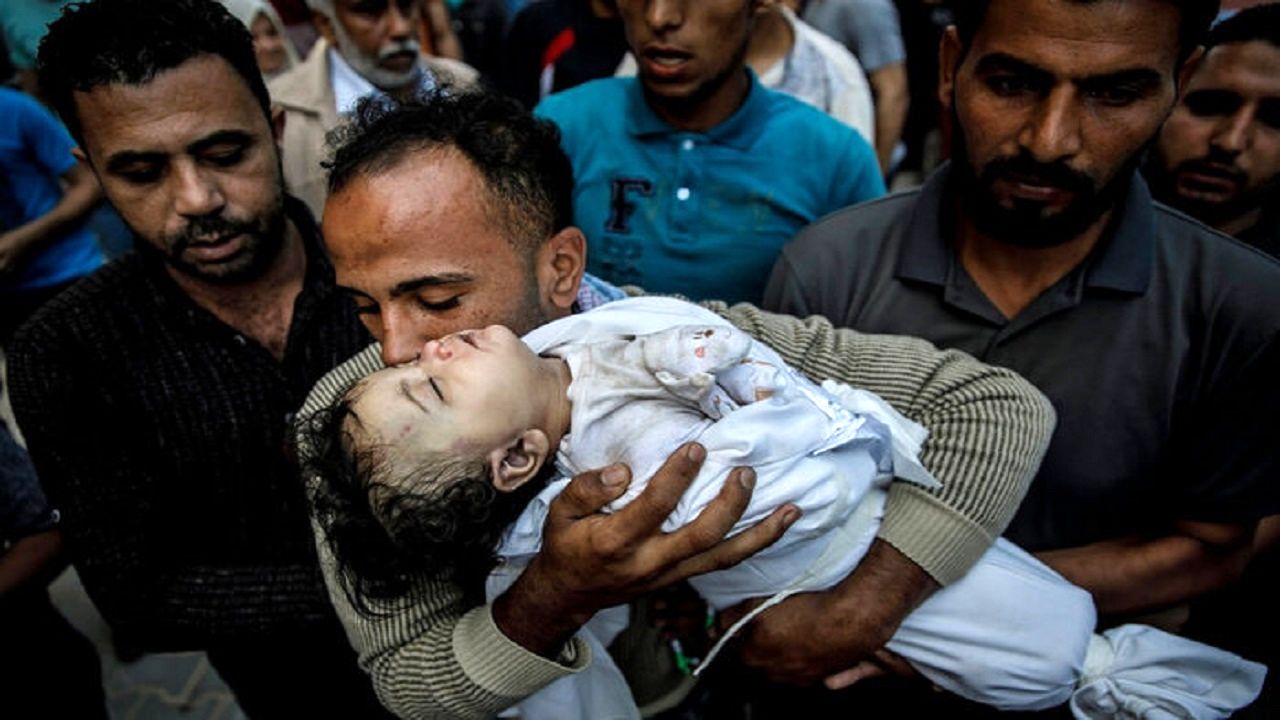 فاجعه انسانی در غزه/ هر 10 دقیقه یک کودک قربانی جنگ می شود!