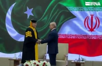 پزشکیان دوباره دکترا گرفت +فیلم