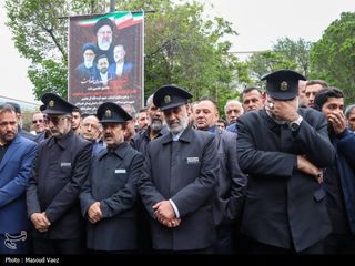 اولین تصاویر از مراسم تشییع پیکر شهید ابراهیم رئیسی و همراهان 4