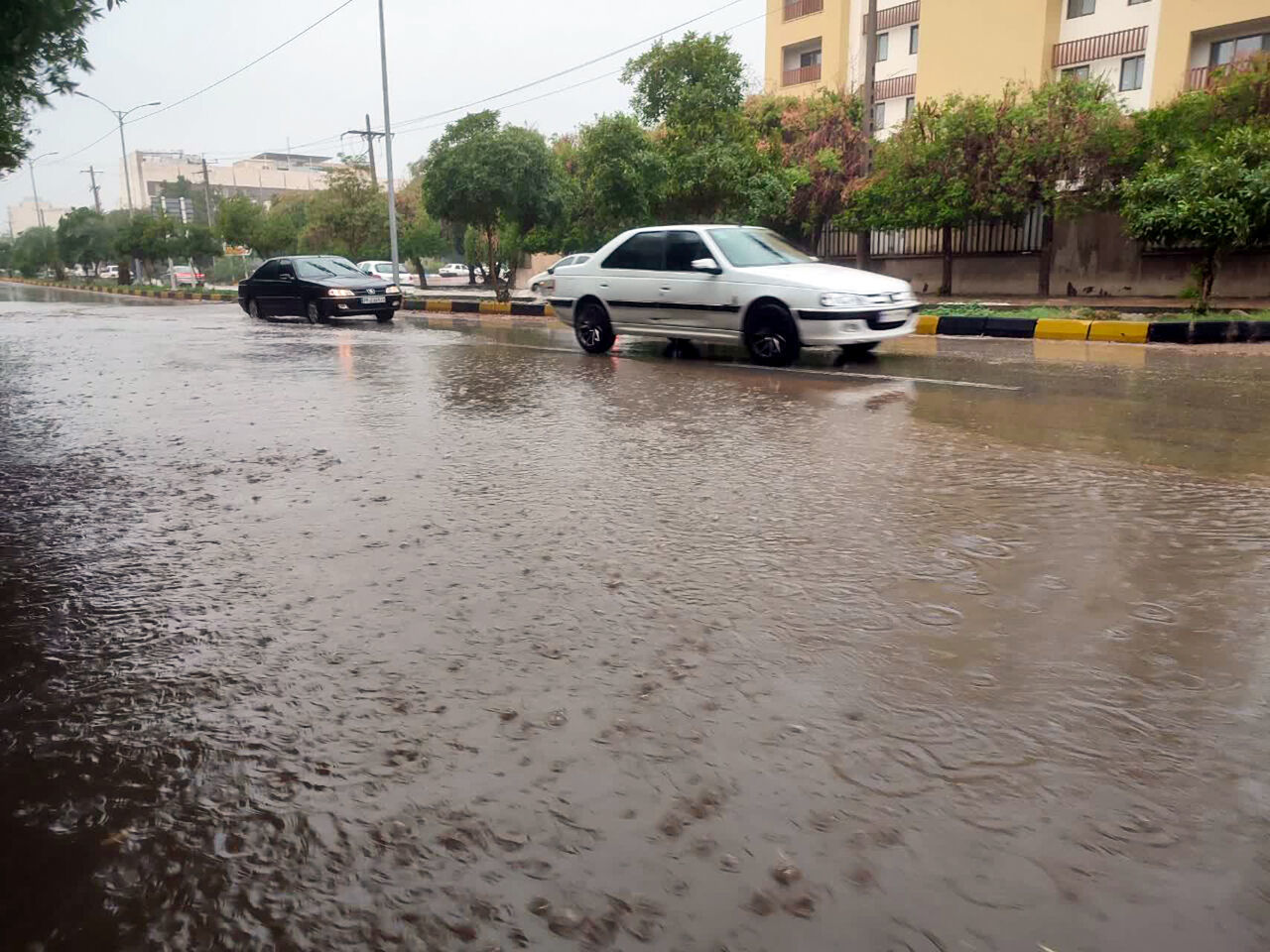 هشدار قرمز بارندگی در استان های فارس، بوشهر، کرمان، هرمزگان
