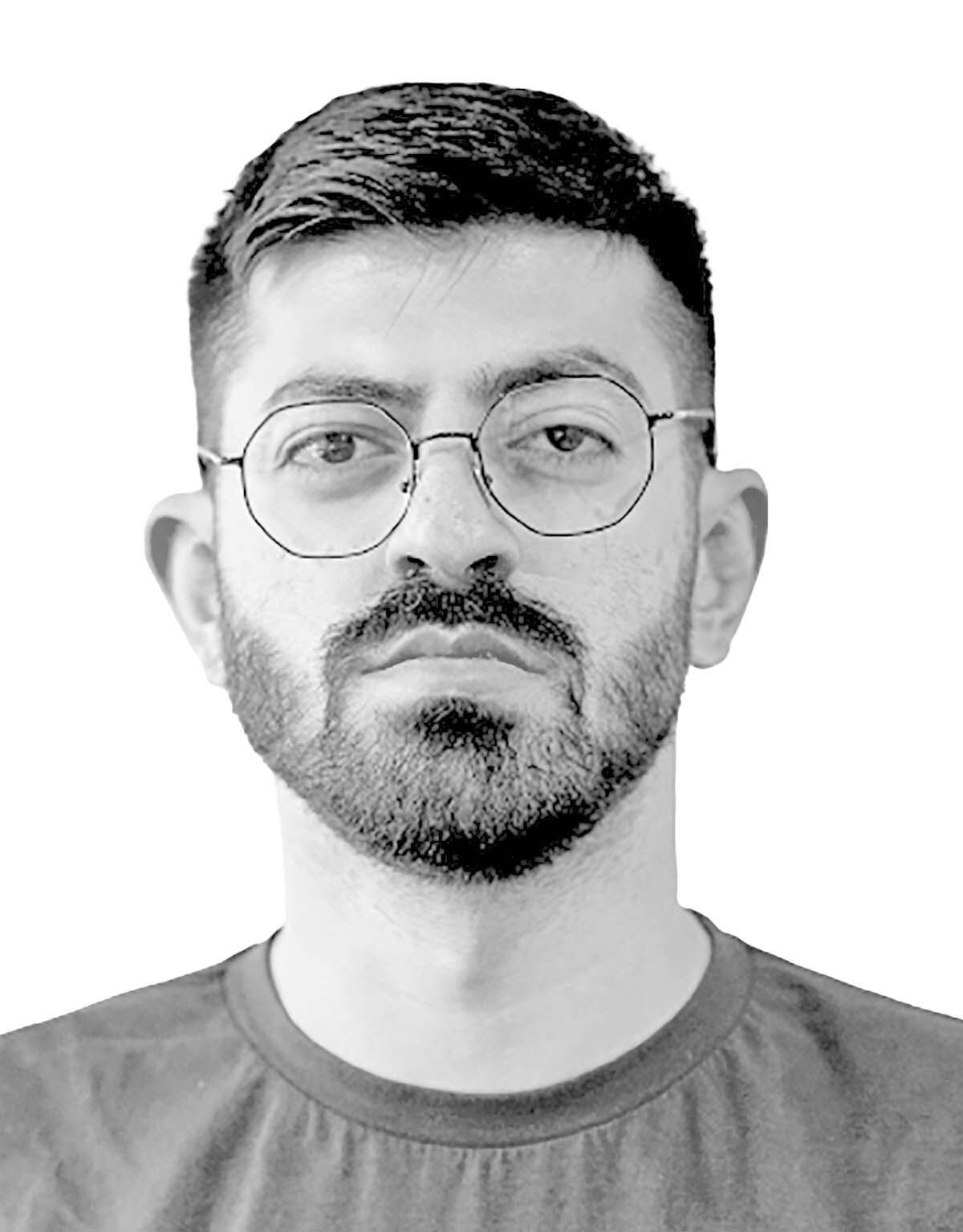 او به انقلاب اعتبار داد یا انقلاب به او؟
