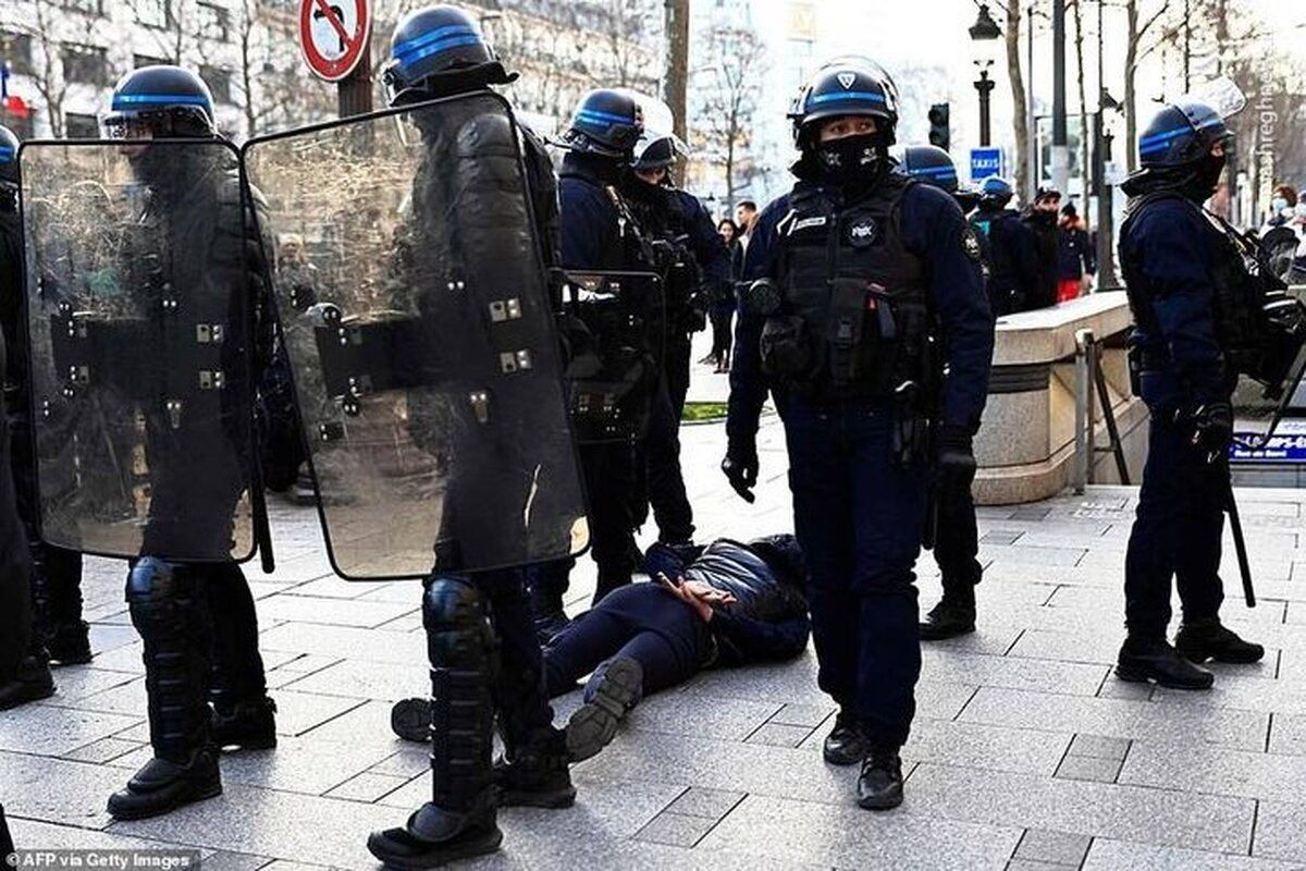 موج اعتراضات فرانسوی‌ها در پاریس / پلیس وارد عمل شد