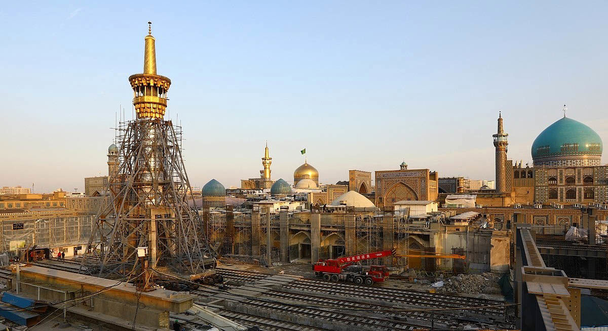  جابه‌جایی تاریخی یک مناره؛ روایتی از توان مهندسی در حرم رضوی