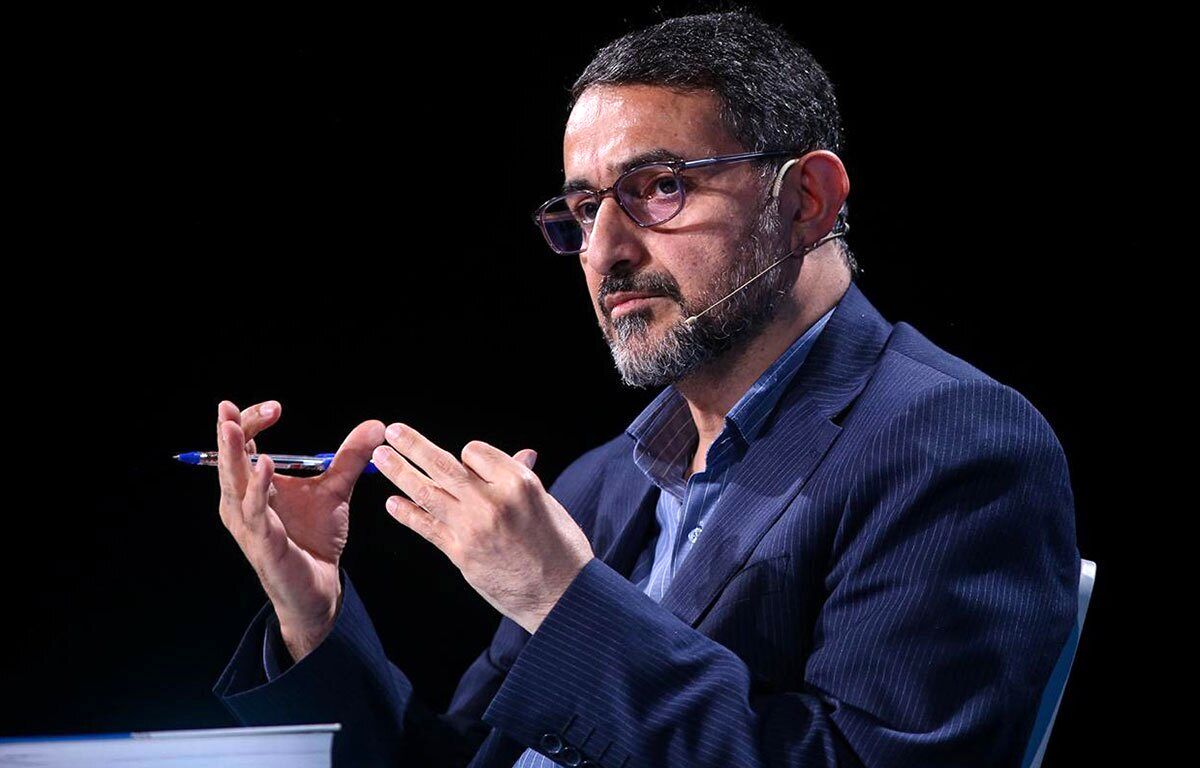 نماینده مجلس: جمهوری اسلامی رابین‌هود یا دن‌کیشوت نیست