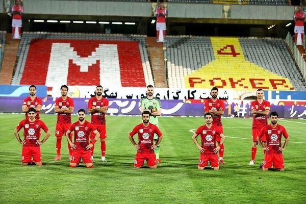 تصاویری از ورود پرسپولیسی‌ها به ورزشگاه