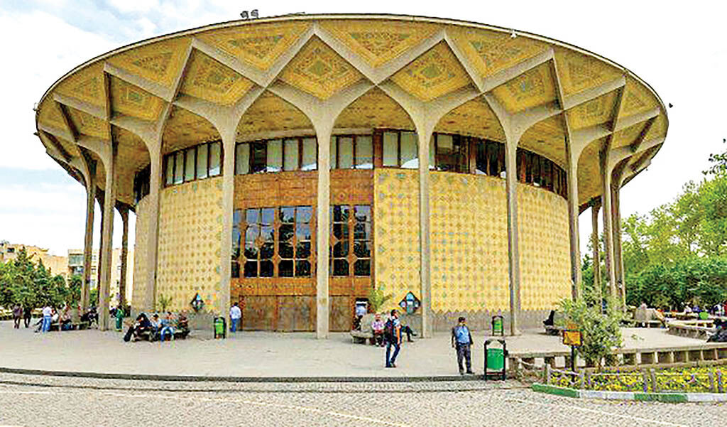 تعیین تکلیف تئاتر تا پایان اردیبهشت 
